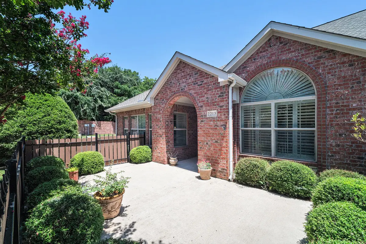 3250 Rosemeade Drive #2213, Fort Worth, TX 76116 - Image #1