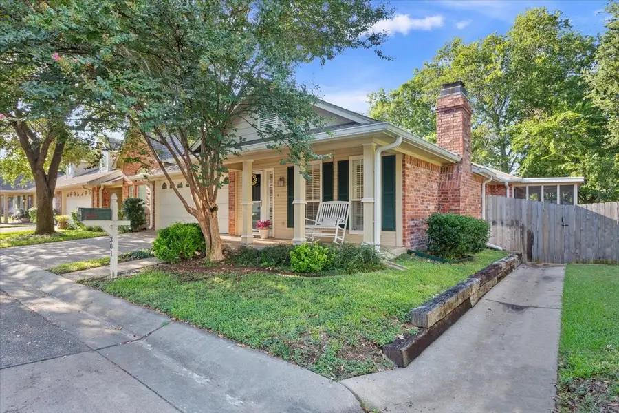 301 Village Circle, Waco, TX 76710 - Image #2