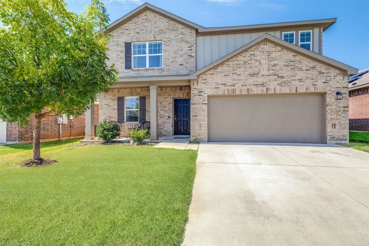 5525 Mcmahan Lane, Fort Worth, TX 76036 - Image #1