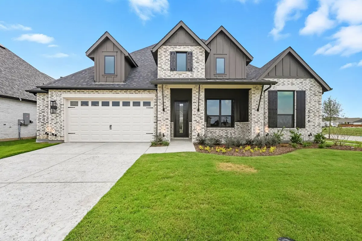 528 Lockhart Street, Waxahachie, TX 75165 - Image #1