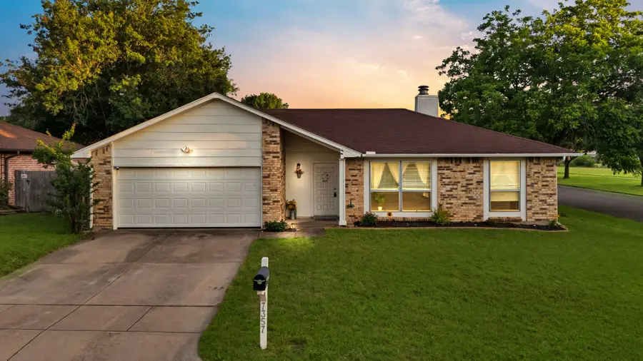 7357 Channel View Drive, Fort Worth, TX 76133 - Image #2