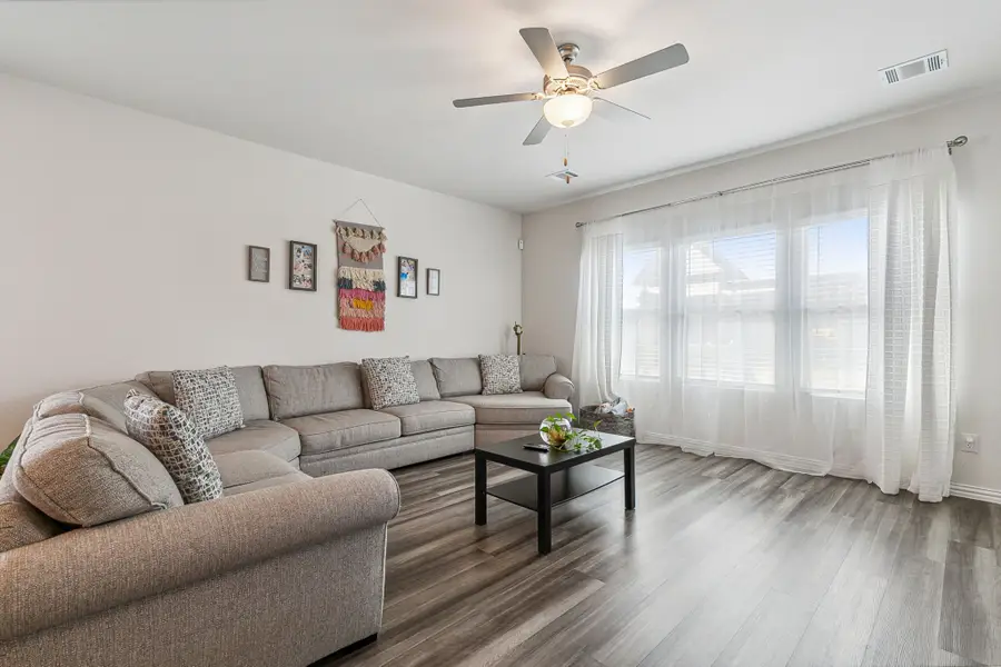 537 Janette Court, Royse City, TX 75189 - Image #3