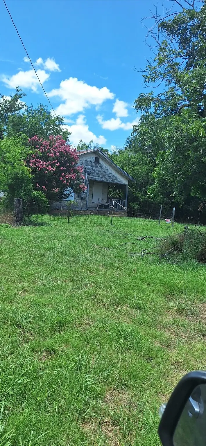 515 S Hodges Street, Ranger, TX 76470 - Image #2