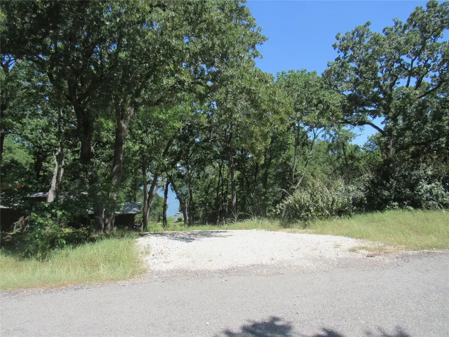 498 Homesite Road, Pottsboro, TX 75076 - Image #2