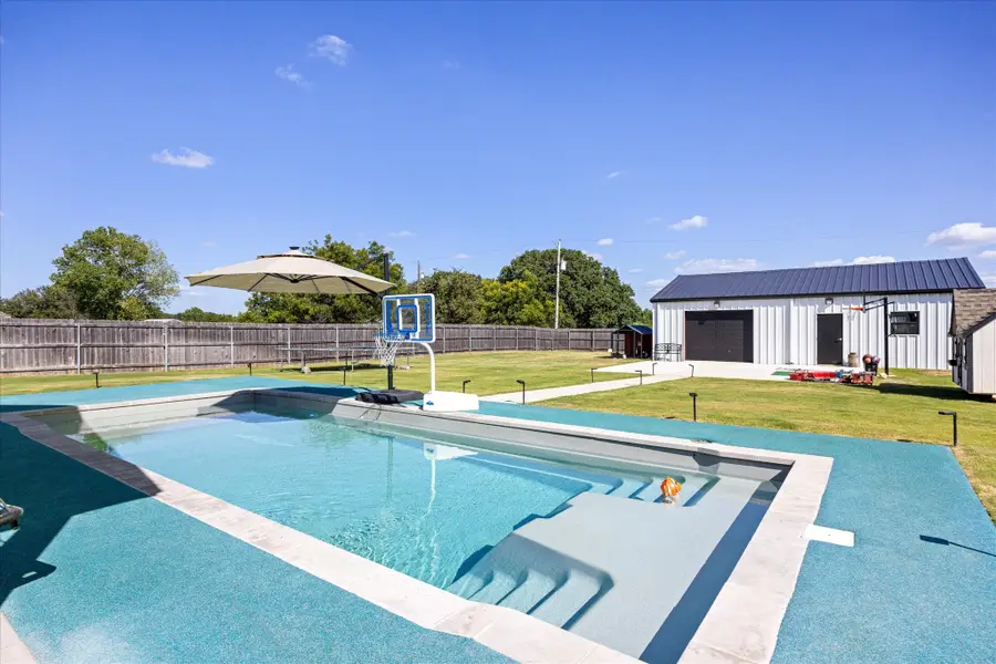 9012 Parkview Circle, Tolar, TX 76476 - #2