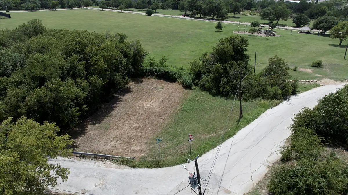 2000 Brookes Street, Fort Worth, TX 76105 - Image #1