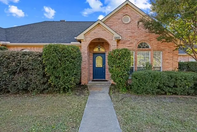 1200 E Remington Park Drive, Talty, TX 75160 - Image #2