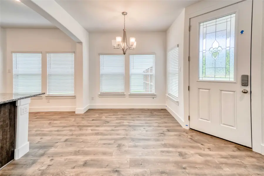 1405 Apricot Lane, Gainesville, TX 76240 - Image #3