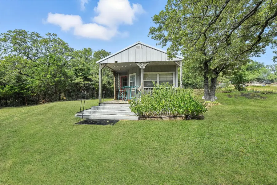 454 Bear Ridge Road, Bowie, TX 76230 - Image #2