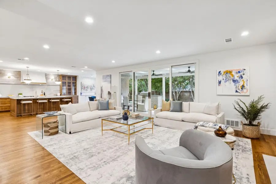 5425 Springmeadow Drive, Dallas, TX 75229 - Image #3