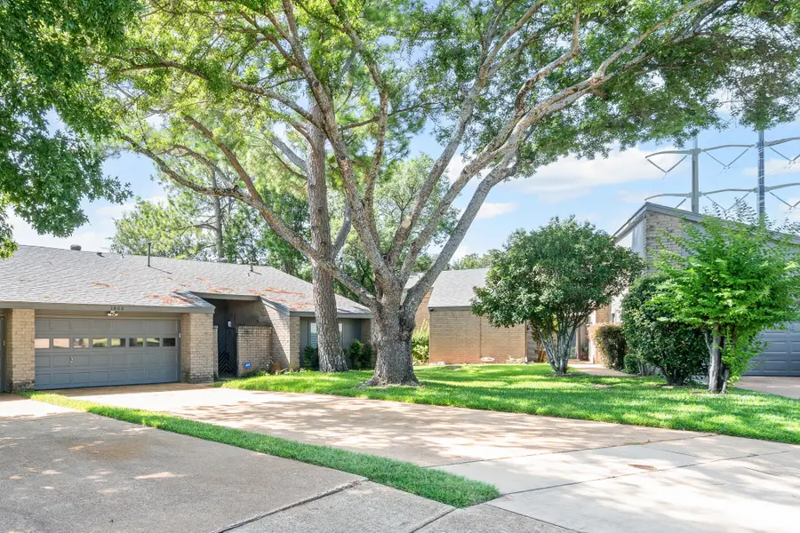 1803 Eastwood Court, Grand Prairie, TX 75050 - Image #3