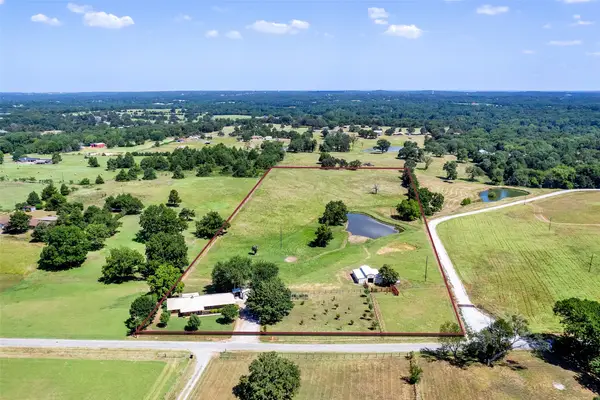235 Magnus Road, Denison, TX 75021