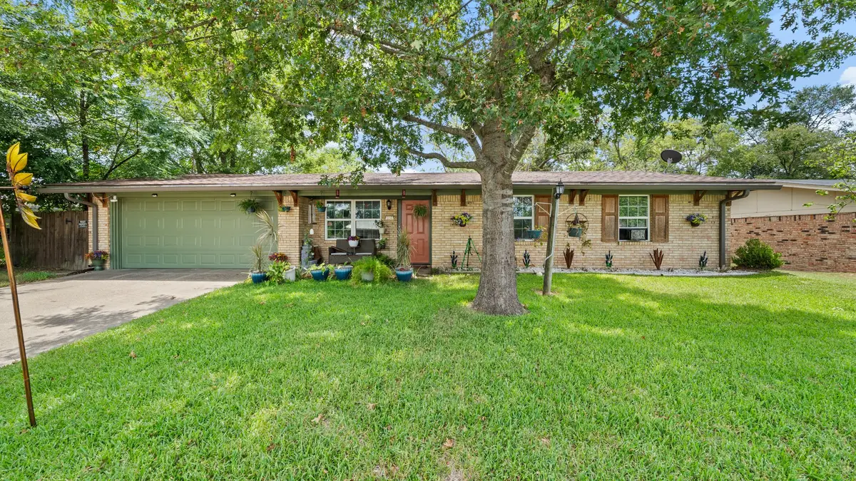 230 Dodson Street, Canton, TX 75103 - Image #1