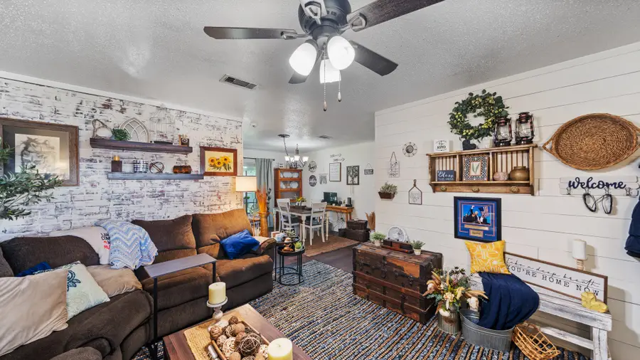 230 Dodson Street, Canton, TX 75103 - Image #3