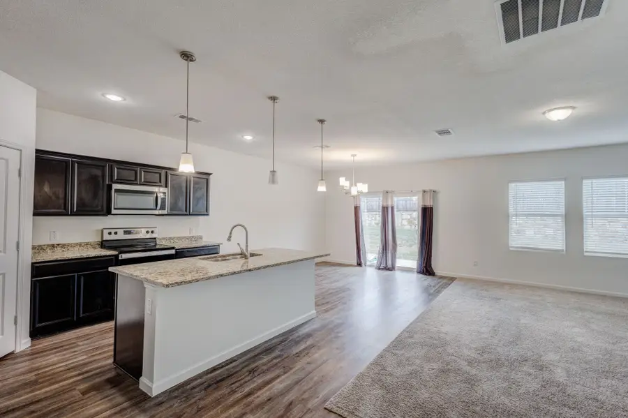 313 Concho River Drive, Glenn Heights, TX 75154 - Image #3