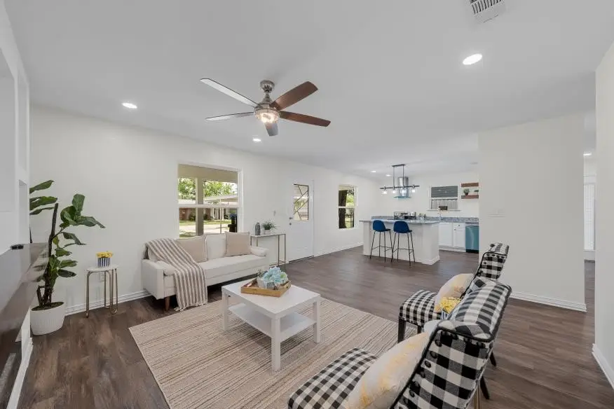 924 E Titus, Mexia, TX 76667 - Image #1