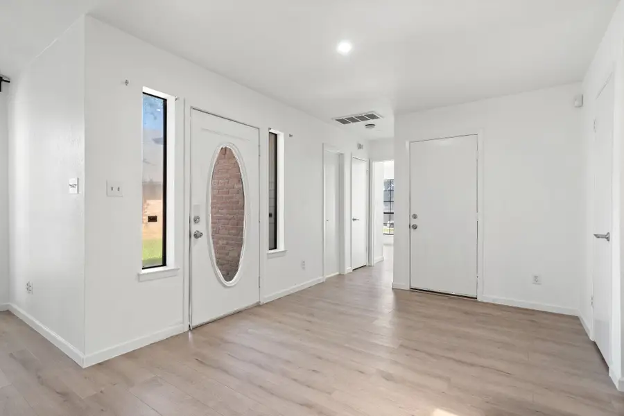 1401 Landmark Court, Irving, TX 75060 - Image #3