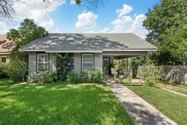 909 N 34th Street, Waco, TX 76710