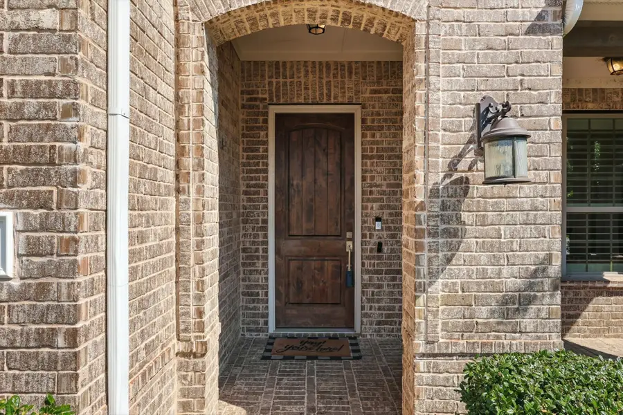 9809 Pikes Peak Place, Little Elm, TX 75068 - Image #3