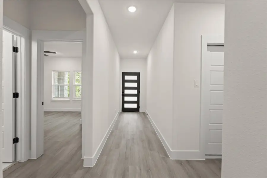 3505 Thannisch Avenue, Fort Worth, TX 76105 - Image #2