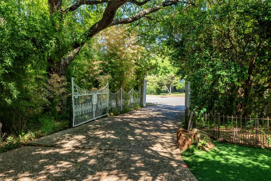 9909 Preston Road, Dallas, TX 75230 - Image #2