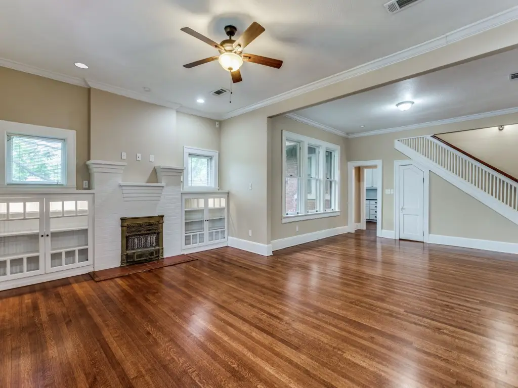 6 Chase Court, Fort Worth, TX 76110 - Image #1