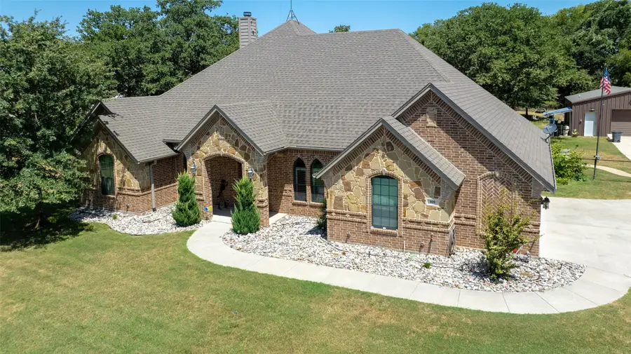 109 Chloe Court, Boyd, TX 76023 - Image #2