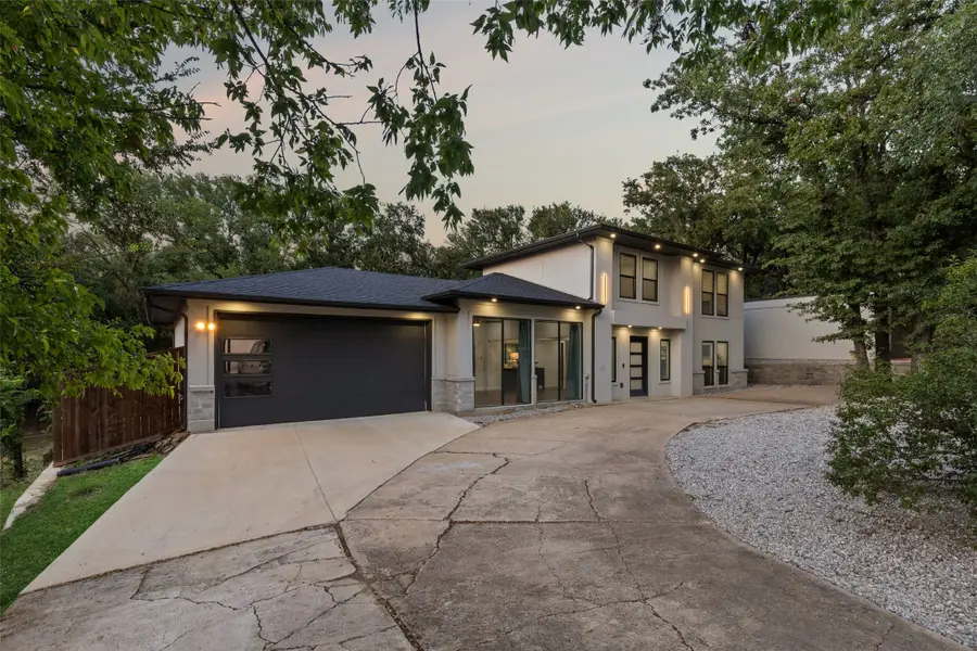 9132 Choctaw Trail, Flower Mound, TX 75022 - Image #2