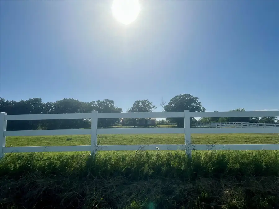 16094 County Road 351, Dublin, TX 76446 - Image #2