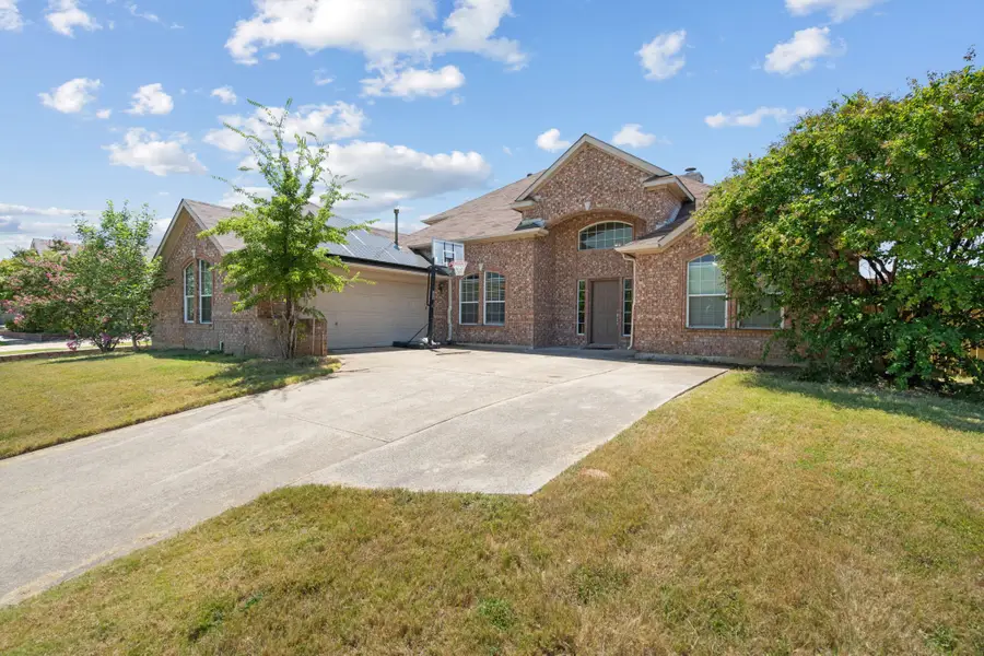 1030 Estates Drive, Kennedale, TX 76060 - Image #3