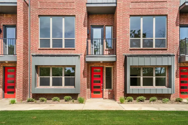 13351 Goodland Street #207, Farmers Branch, TX 75234