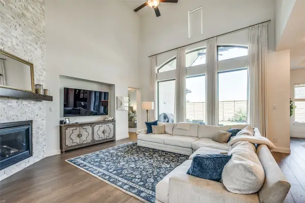 1810 Rockwood Lane, Mansfield, TX 76063