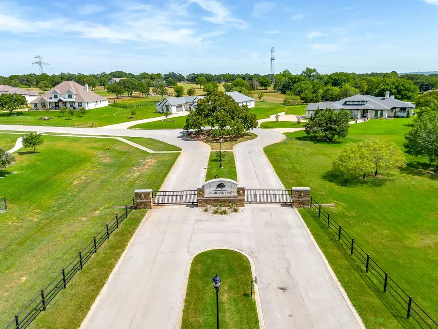 2001 Beauty Berry Court, Cleburne, TX 76031 - Image #3