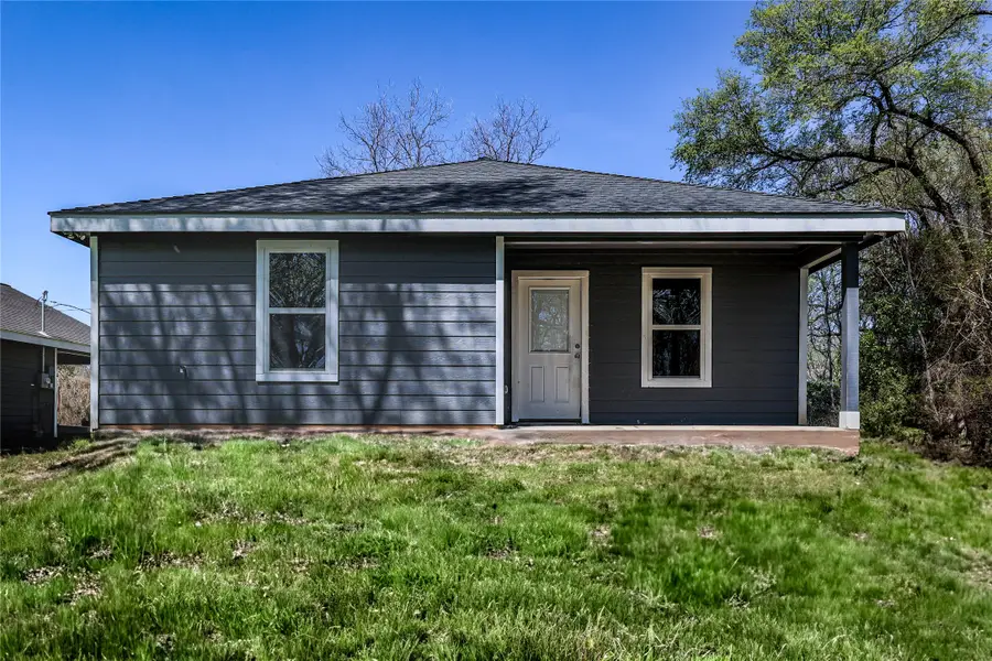 902 Cedar Street, Commerce, TX 75428 - Image #2
