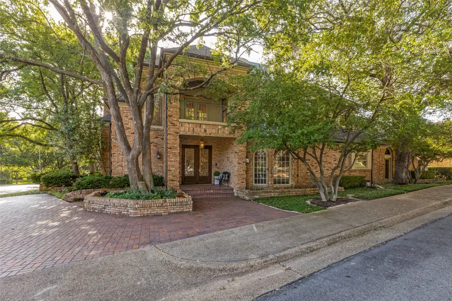 7740 Glen Albens Circle, Dallas, TX 75225 - Image #2