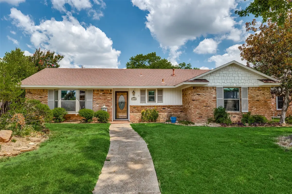 530 Parkview Lane, Richardson, TX 75080 - Image #1