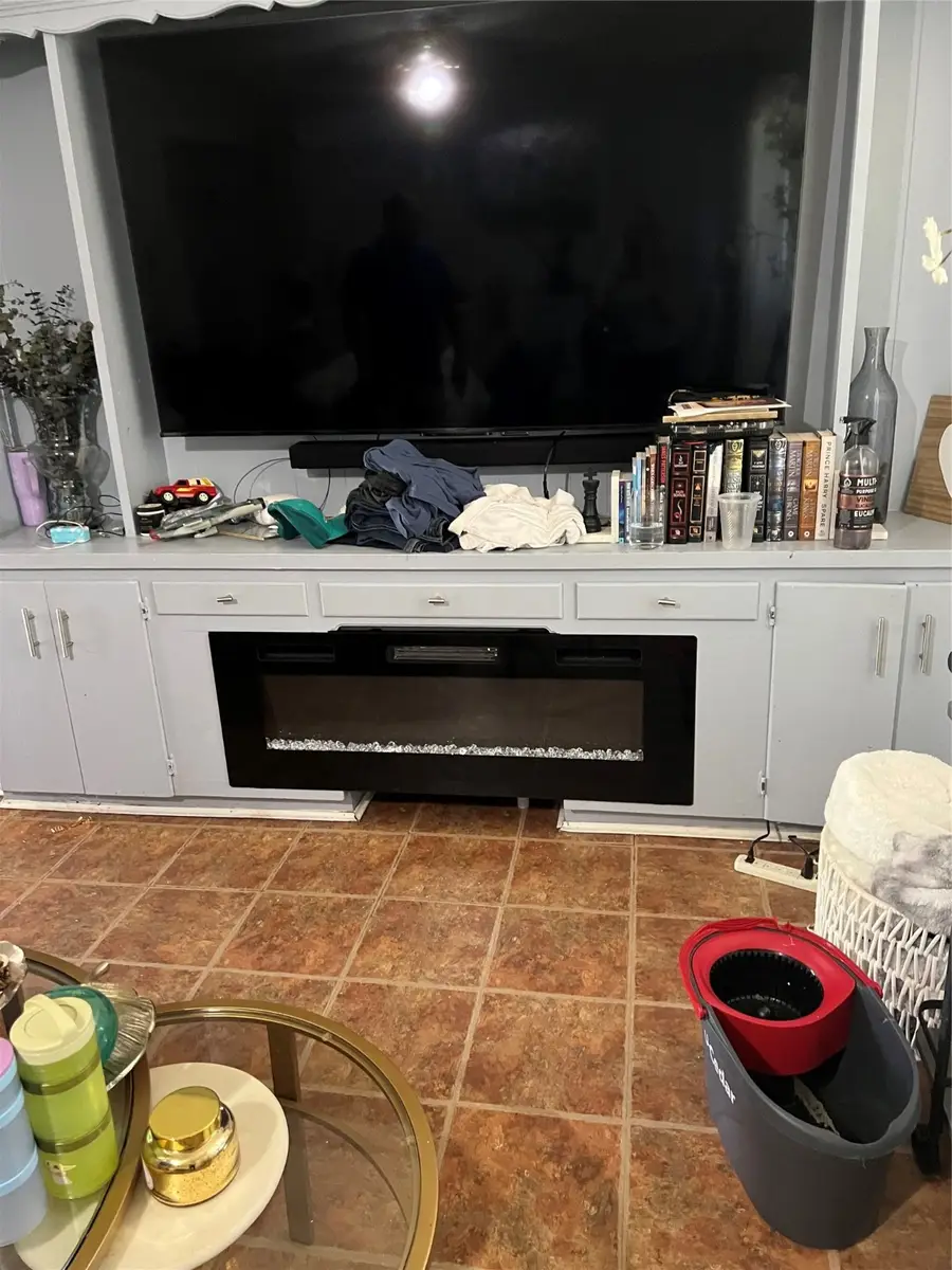 343 Merribrook Trail, Duncanville, TX 75116 - Image #2