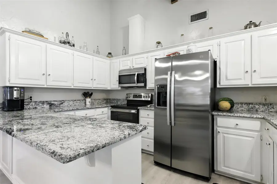 4013 Sioux Court, Granbury, TX 76048 - Image #2