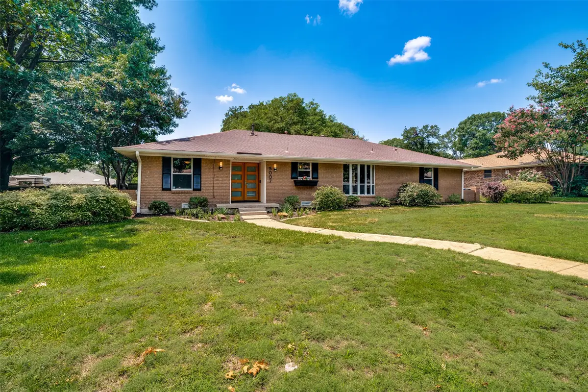 5007 Jefferson Drive, Sachse, TX 75048 - Image #1