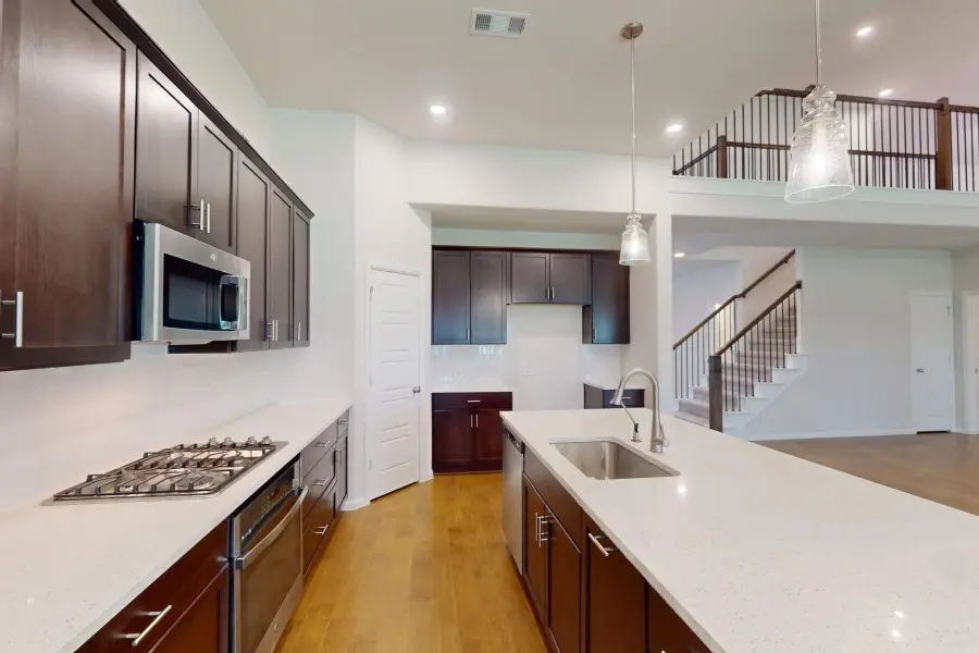 1023 Auburn Drive, Justin, TX 76247 - Image #3