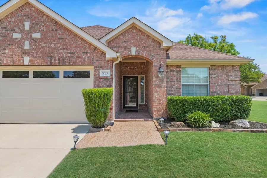 927 Oakland Hills Drive, Fairview, TX 75069 - Image #2