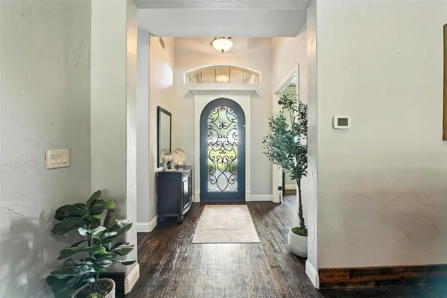 180 Goodnight Trail, Rhome, TX 76078 - Image #2