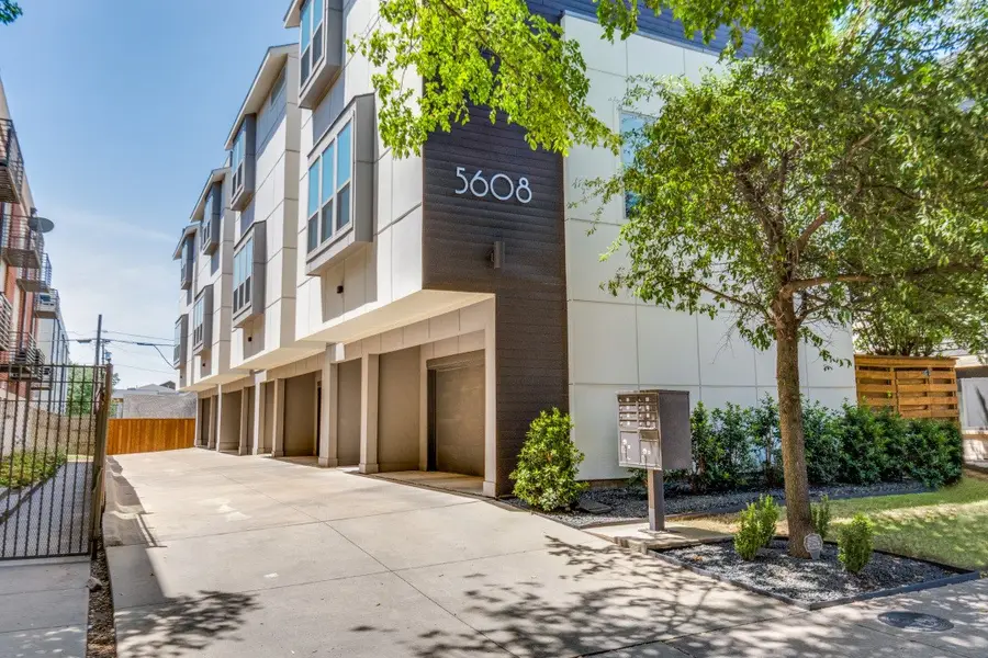 5608 Lindell Avenue #3, Dallas, TX 75206 - Image #2