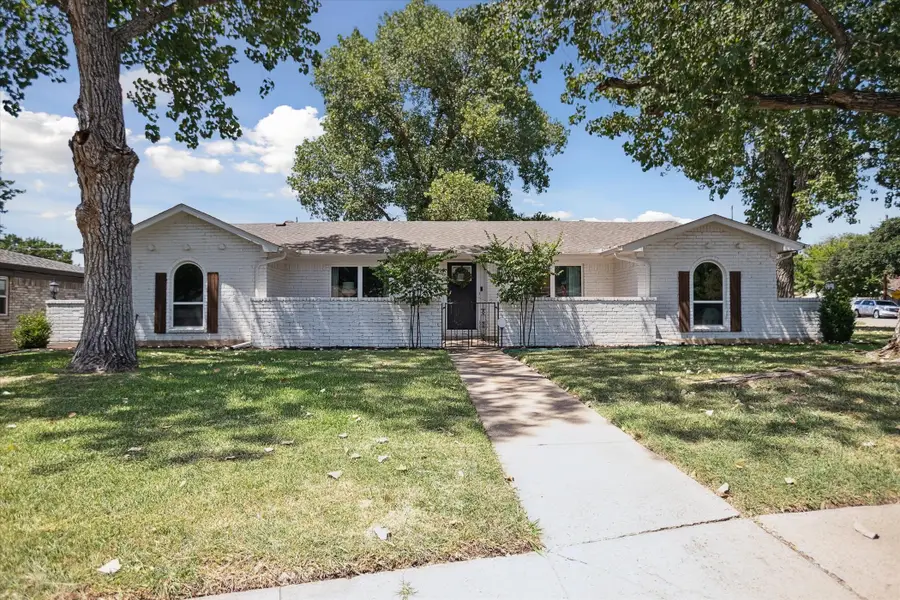 7549 Terry Drive, North Richland Hills, TX 76180 - Image #2