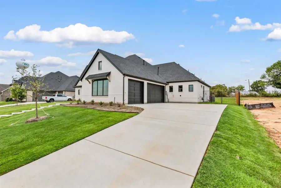 149 Highgate Court, Boyd, TX 76023 - Image #2