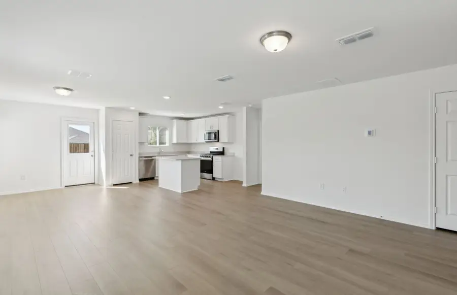 14038 Kempt Drive, Pilot Point, TX 76258 - Image #3