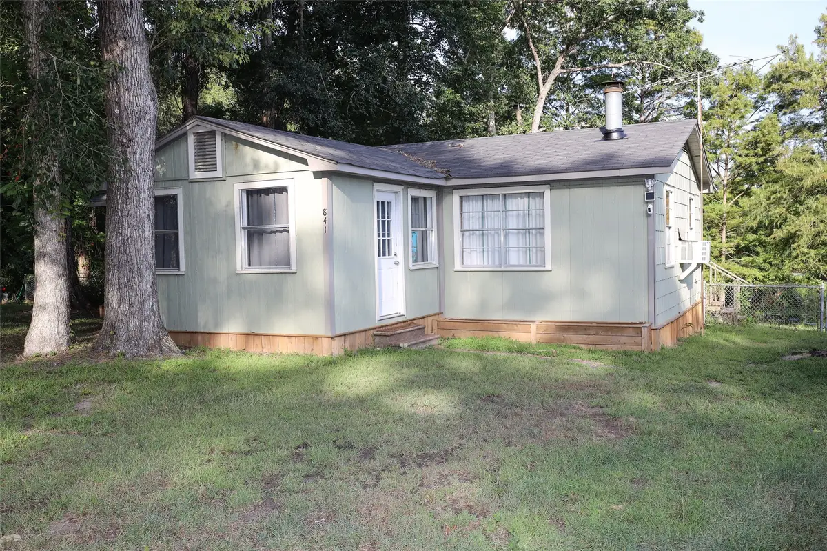 841 Dogwood Trail, Logansport, LA 71049 - Image #1