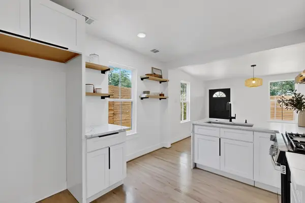 4007 Shelley Boulevard, Dallas, TX 75211