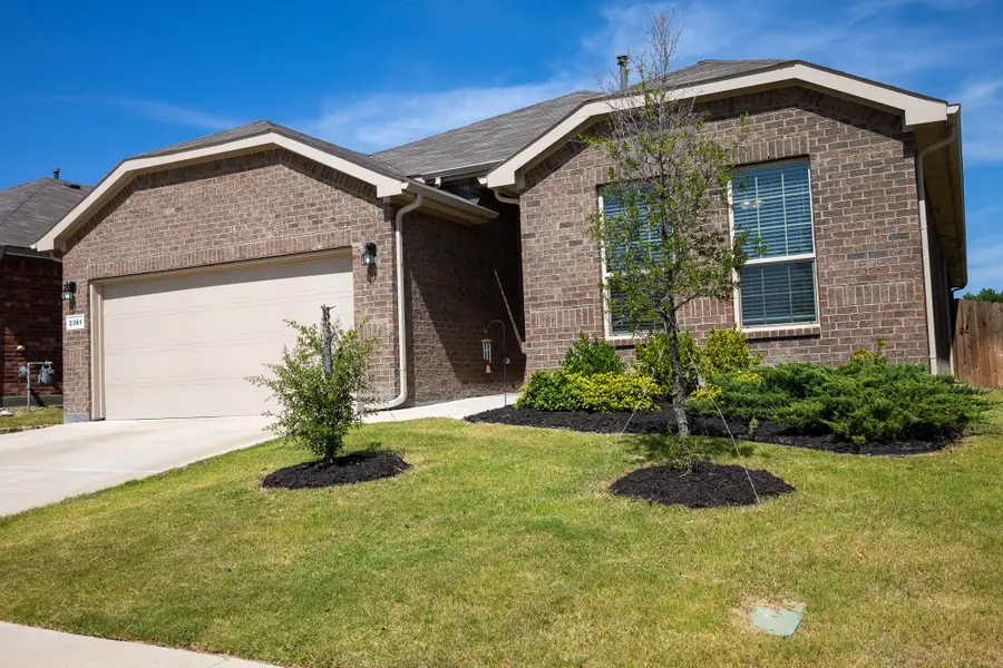 2361 Waggoner Ranch Drive, Weatherford, TX 76087 - Image #2