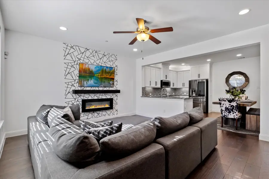 7308 Chief Spotted Tail Drive, McKinney, TX 75070 - Image #2